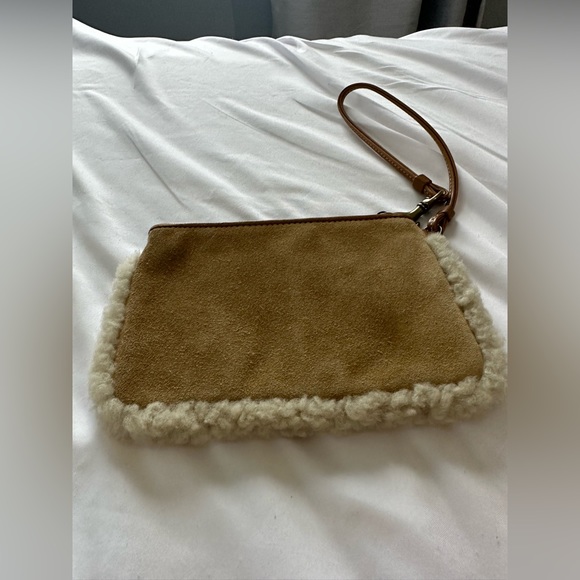 Vintage Mini Coach Wristlet - Picture 4 of 8